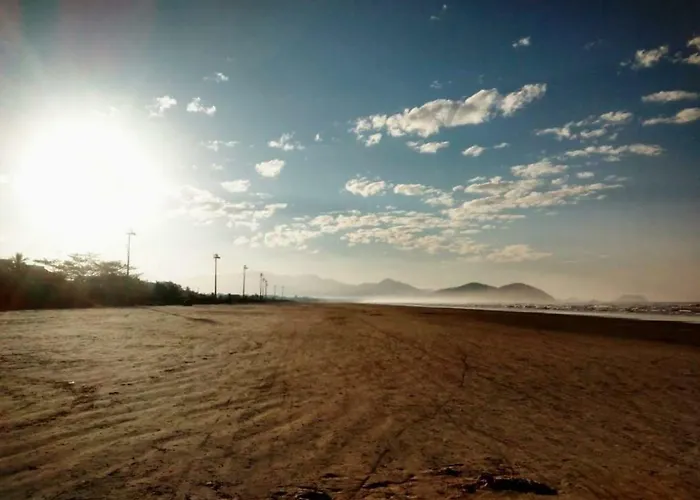 Apartamento Boraceia 200 Metros Da Praia, Com Ar Condicionado Bertioga